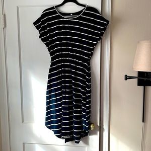 Short sleeve dress, navy with white stripes, size L